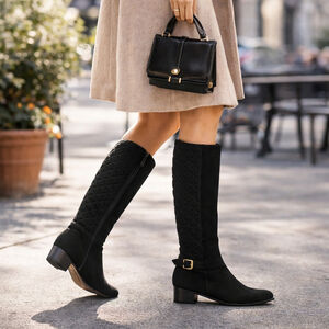 Women's Sesto Meucci Black Quilted Heeled Boots Size 9